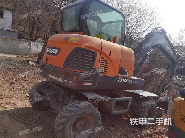 右后45（整機外觀）