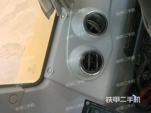 后窗玻璃角標(biāo)（駕駛室部分）