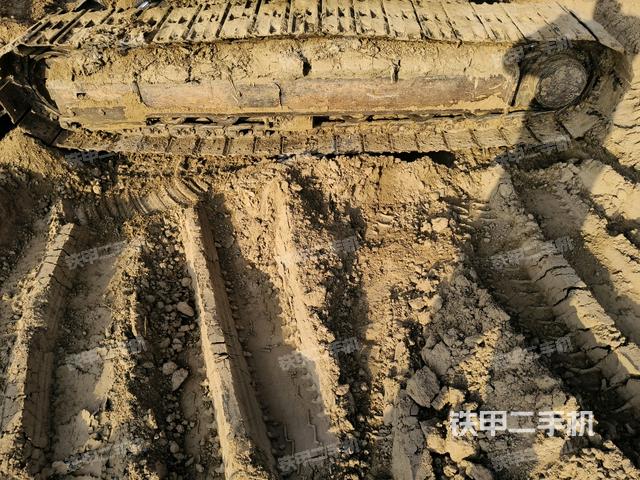 左驅(qū)動(dòng)輪(行走機(jī)構(gòu)) 左驅(qū)動(dòng)輪(行走機(jī)構(gòu))