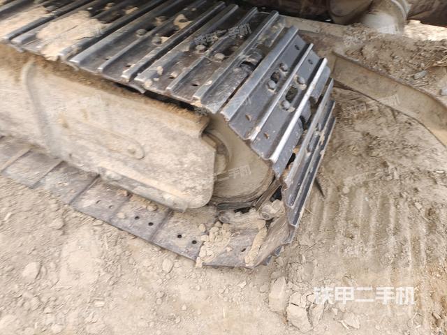 右驅(qū)動(dòng)輪(行走機(jī)構(gòu)) 右驅(qū)動(dòng)輪(行走機(jī)構(gòu))