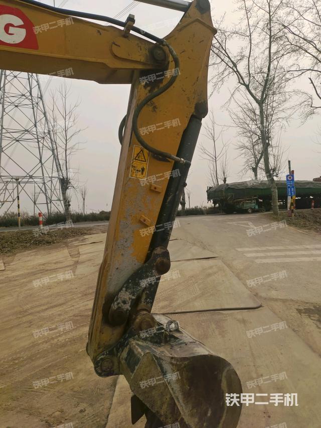 小臂整體左后（工作和回轉(zhuǎn)裝置）