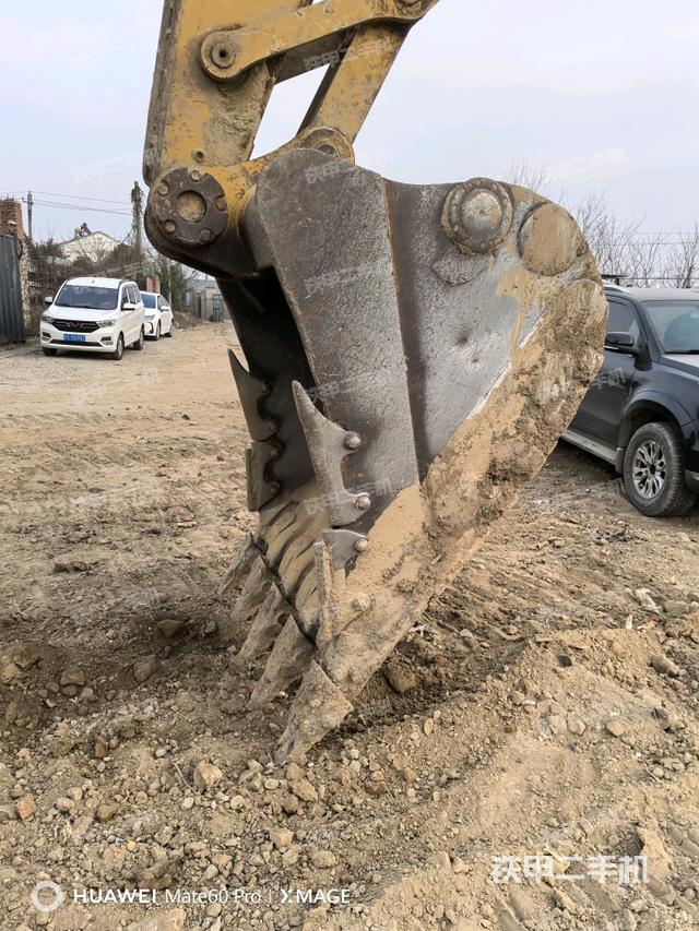 大臂整體?右側(cè)（工作和回轉(zhuǎn)裝置）