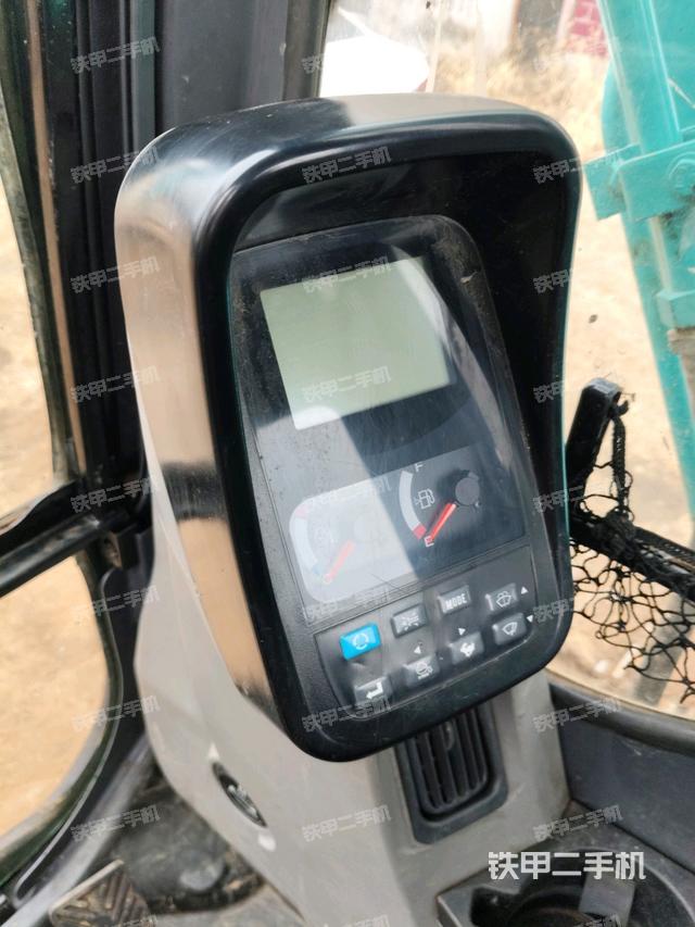 顯示屏?（駕駛室部分）