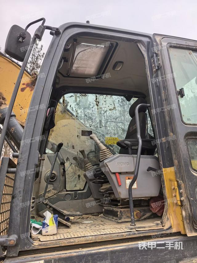 頂棚整體（駕駛室部分）