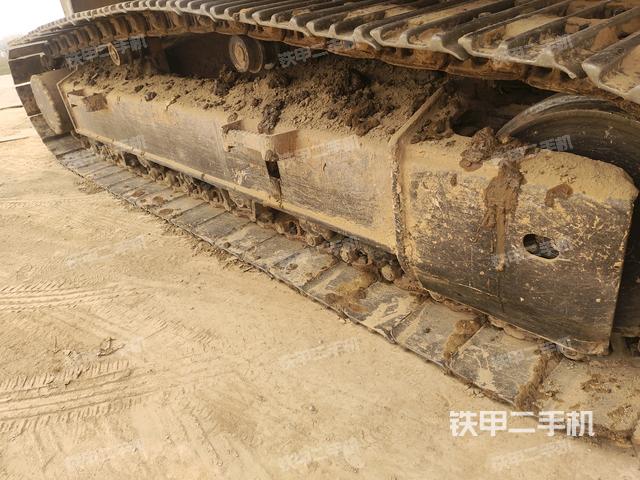 右側(cè)行走馬達(dá)蓋板（行走機(jī)構(gòu)）