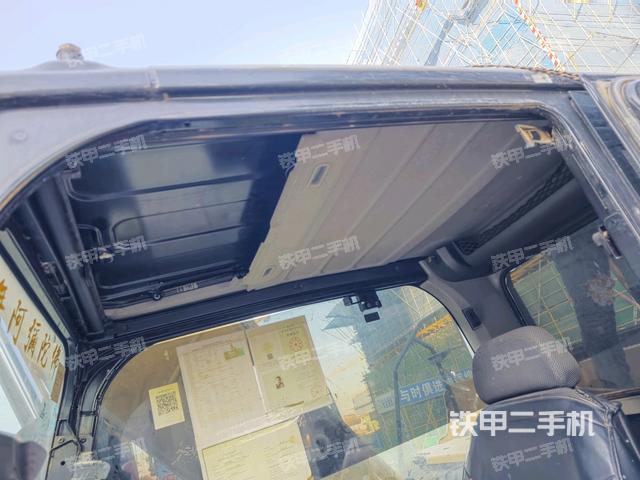 頂棚整體（駕駛室部分）