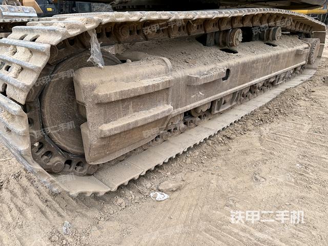 單側(cè)履帶整體（整機外觀）