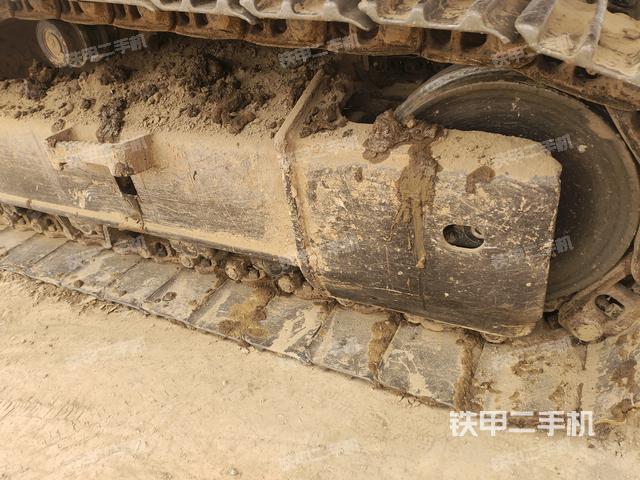 左導(dǎo)向輪（行走機(jī)構(gòu)）