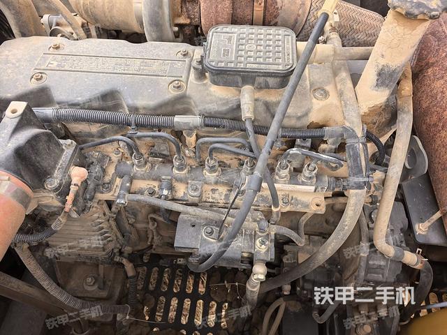 氣門室蓋螺絲特寫（上車部件）