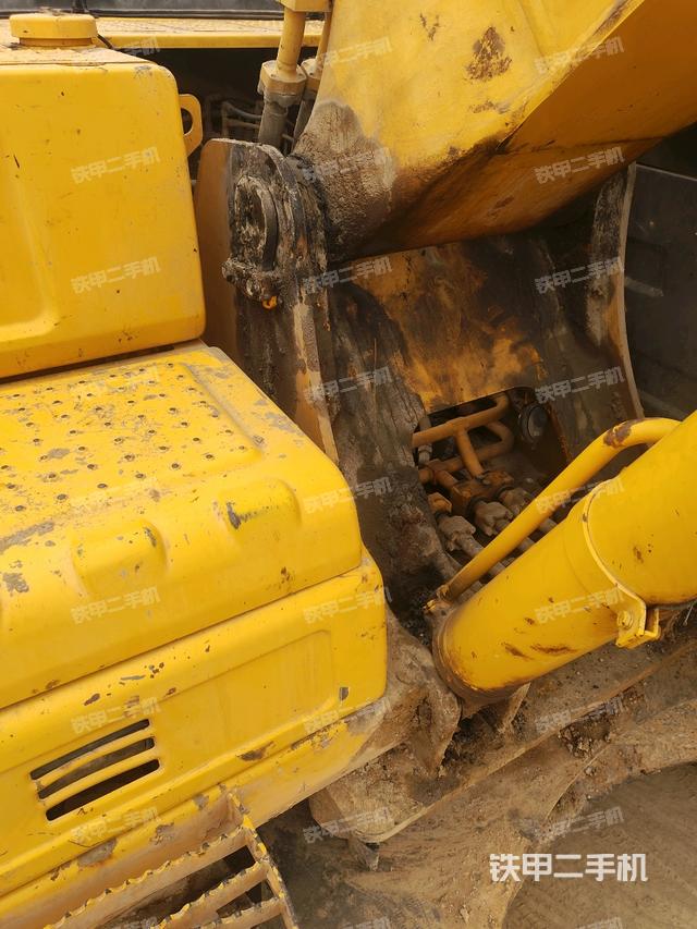 大臂根部?斜視（工作和回轉(zhuǎn)裝置）