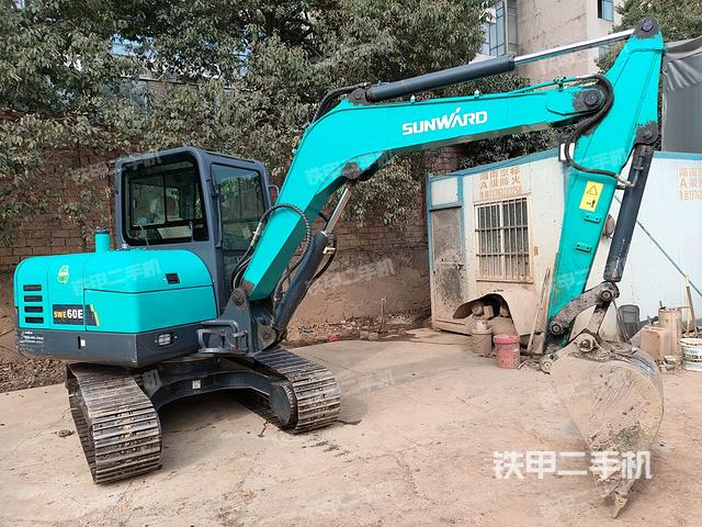 整機(jī)右后45°（整機(jī)外觀）