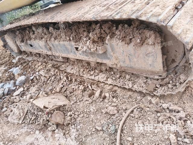 右側(cè)履帶整體（行走機(jī)構(gòu)）