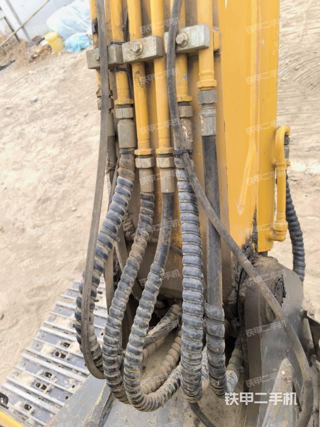 大臂背部俯視（工作和回轉裝置）