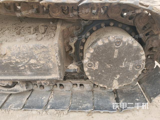 左側(cè)履帶整體?（行走機(jī)構(gòu)）