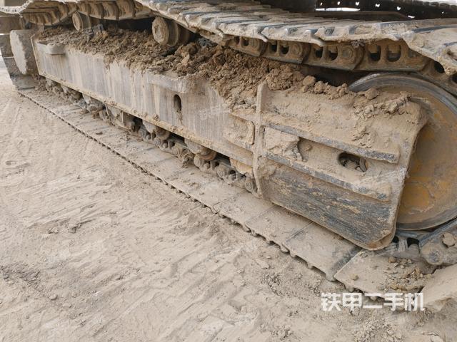 右側(cè)行走馬達(dá)蓋板（行走機(jī)構(gòu)）