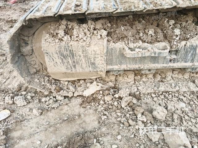 左導(dǎo)向輪（行走機(jī)構(gòu)）