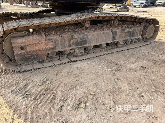 左托鏈輪和鏈筋(行走機(jī)構(gòu)) 左托鏈輪和鏈筋(行走機(jī)構(gòu))