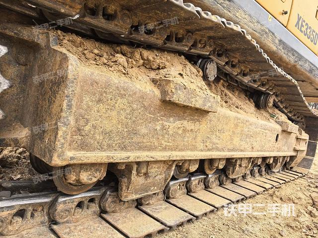 右側(cè)行走馬達(dá)蓋板（行走機(jī)構(gòu)）