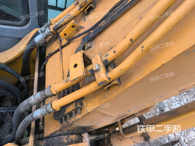 小臂整體左后（工作和回轉(zhuǎn)裝置）