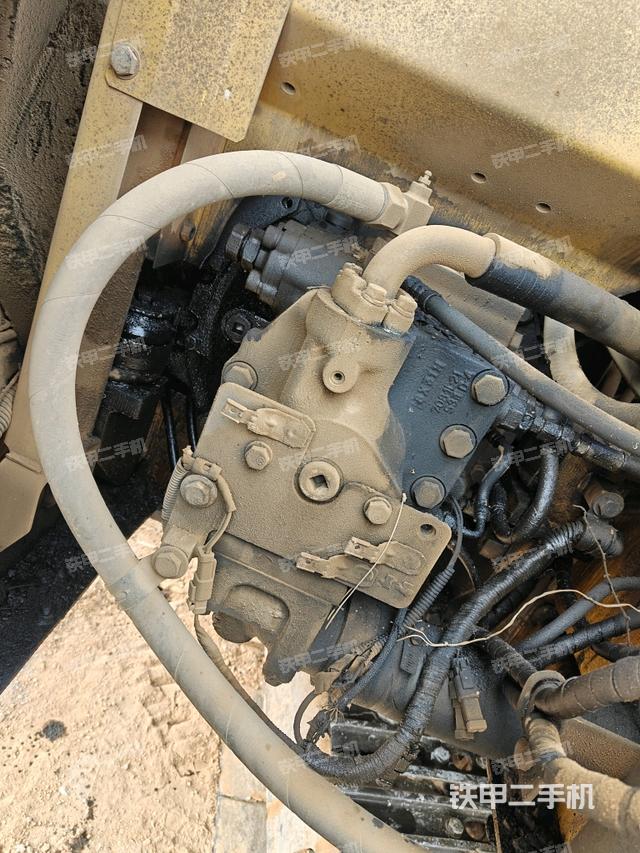 液壓泵室（大件艙室）