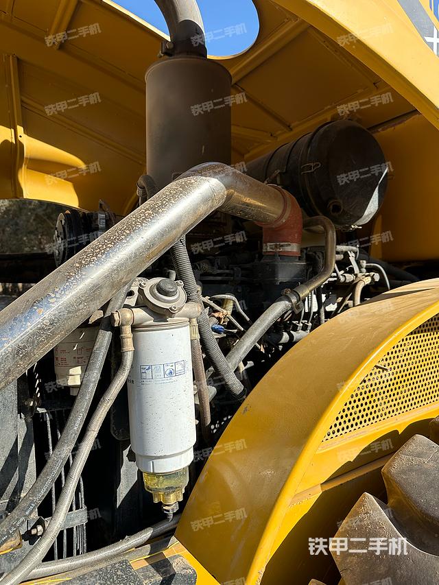 發(fā)動(dòng)機(jī)（設(shè)備外觀及核心部件）