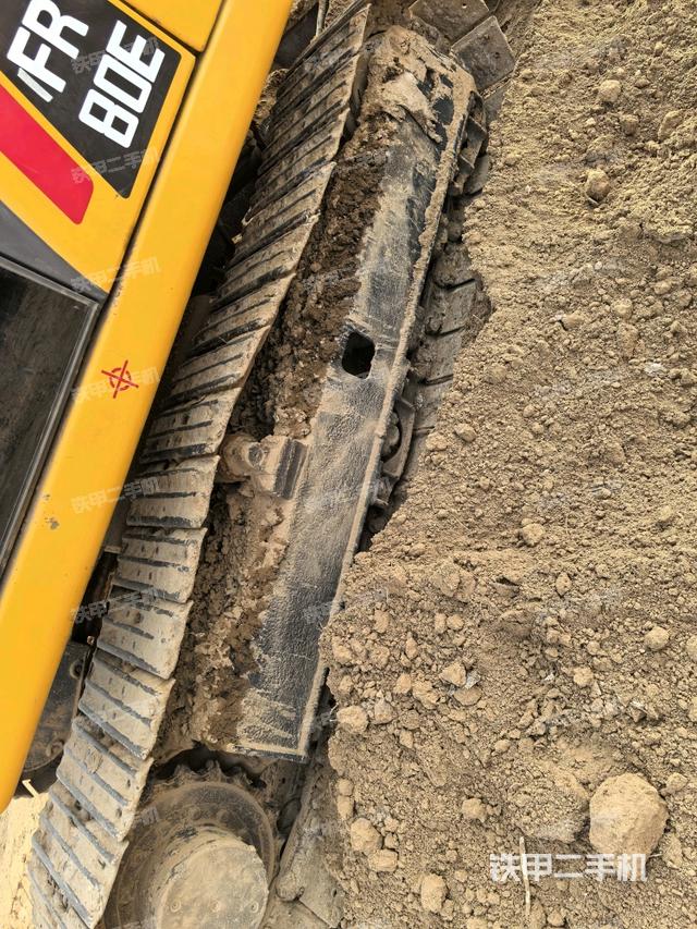 單側(cè)履帶整體（整機外觀）