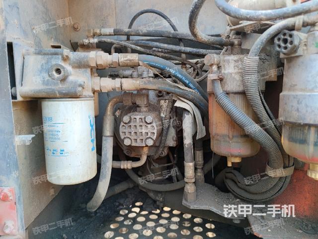 液壓泵室(大件艙室) 液壓泵室(大件艙室)