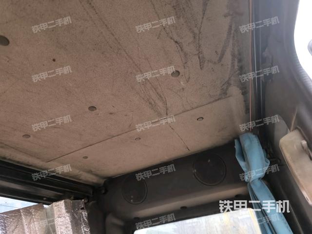 座椅右側(cè)控制臺(tái)/鑰匙門/油門/含右手柄(駕駛室部分) 座椅右側(cè)控制臺(tái)/鑰匙門/油門/含右手柄(駕駛室部分)