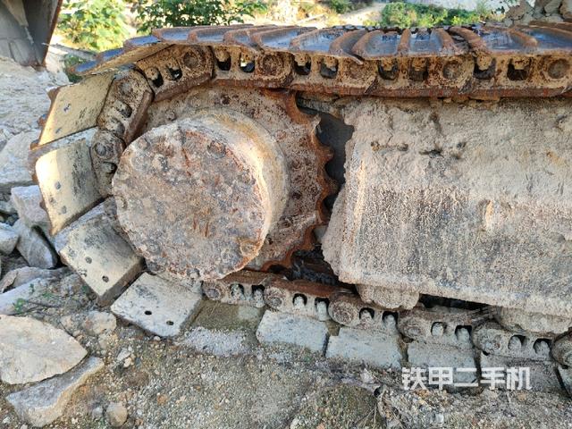 右驅(qū)動輪(行走機(jī)構(gòu)) 右驅(qū)動輪(行走機(jī)構(gòu))