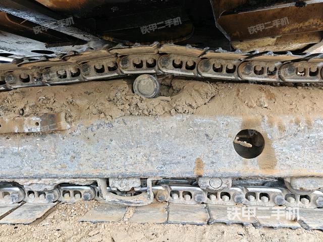 左驅(qū)動(dòng)輪（行走機(jī)構(gòu)）