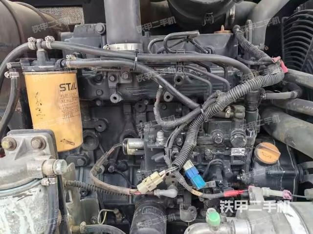 發(fā)動(dòng)機(jī)整體俯視（整機(jī)外觀）