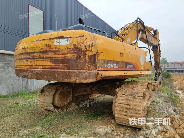 右后45(整机外观) 右后45(整机外观)