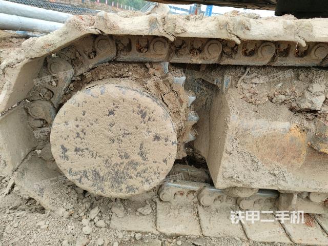 右驅(qū)動(dòng)輪(行走機(jī)構(gòu)) 右驅(qū)動(dòng)輪(行走機(jī)構(gòu))