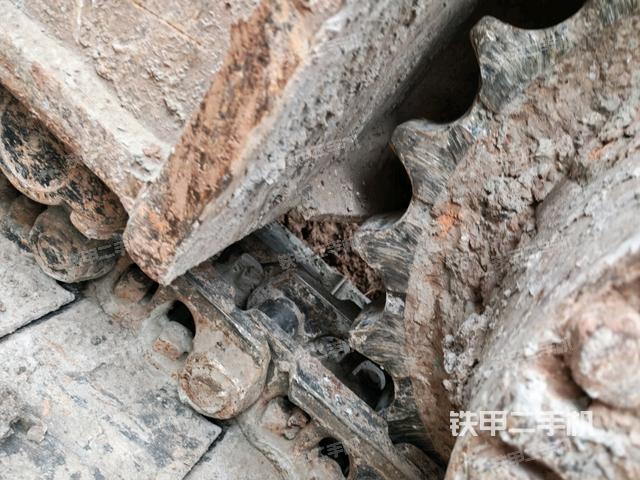 右導(dǎo)向輪（行走機(jī)構(gòu)）