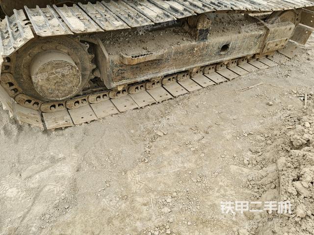 左側(cè)行走馬達(dá)蓋板（行走機(jī)構(gòu)）