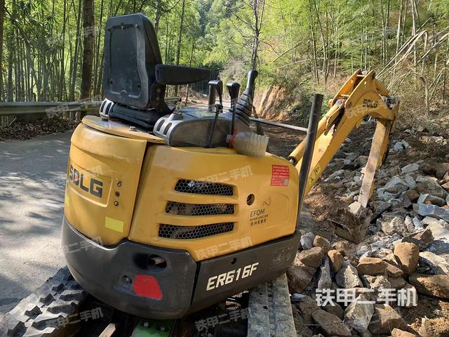 整機(jī)右后45°（整機(jī)外觀）