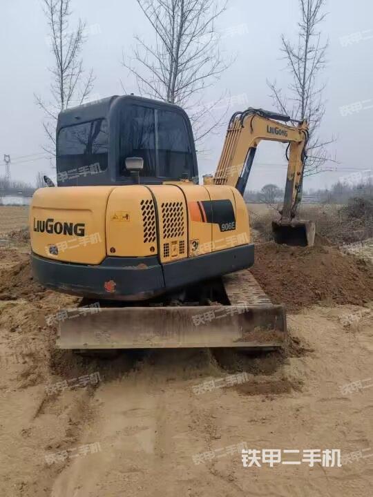 整機(jī)右后45°（整機(jī)外觀）