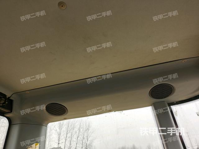 ?駕駛室正側(cè)（駕駛室部分）