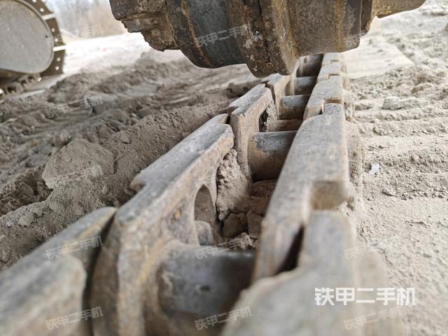 右側(cè)行走馬達(dá)蓋板（行走機(jī)構(gòu)）