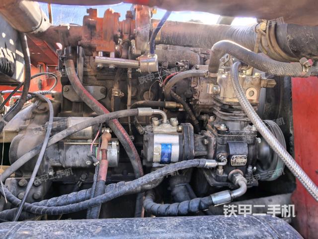 液壓泵室(大件艙室) 液壓泵室(大件艙室)