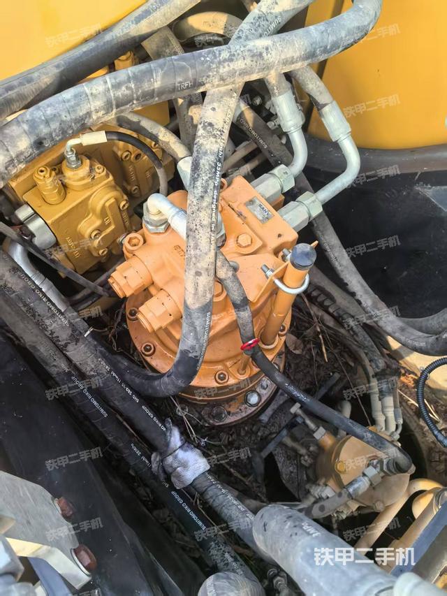 回轉(zhuǎn)馬達(dá)(上車(chē)部件) 回轉(zhuǎn)馬達(dá)(上車(chē)部件)