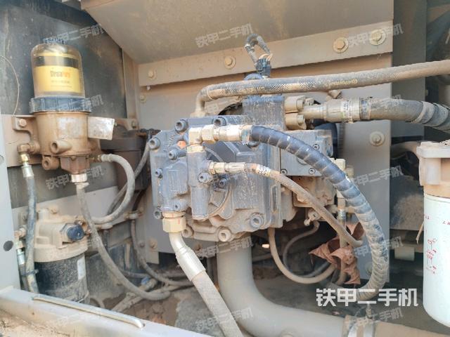 液壓泵室(大件艙室) 液壓泵室(大件艙室)
