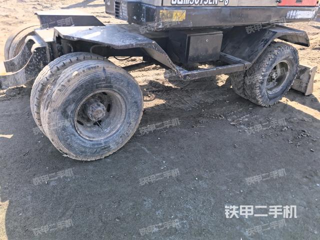 左側(cè)履帶整體?(行走機構(gòu)) 左側(cè)履帶整體?(行走機構(gòu))