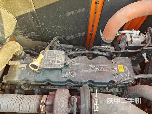 氣門室蓋螺絲特寫（上車部件）