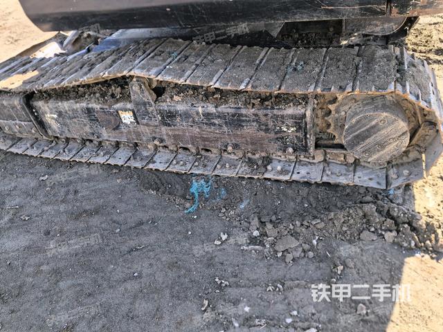 左側履帶整體?(行走機構) 左側履帶整體?(行走機構)