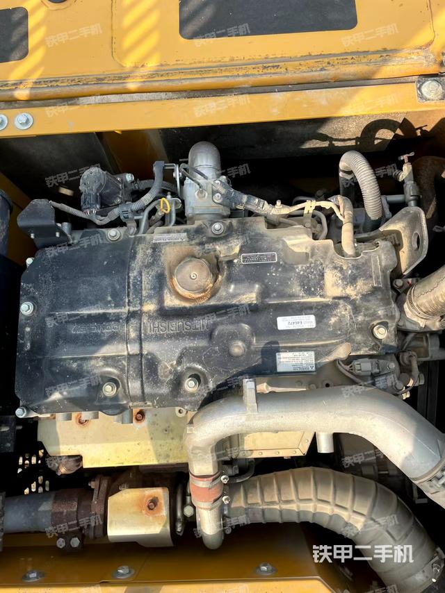 發(fā)動(dòng)機(jī)室(上車(chē)部件) 發(fā)動(dòng)機(jī)室(上車(chē)部件)