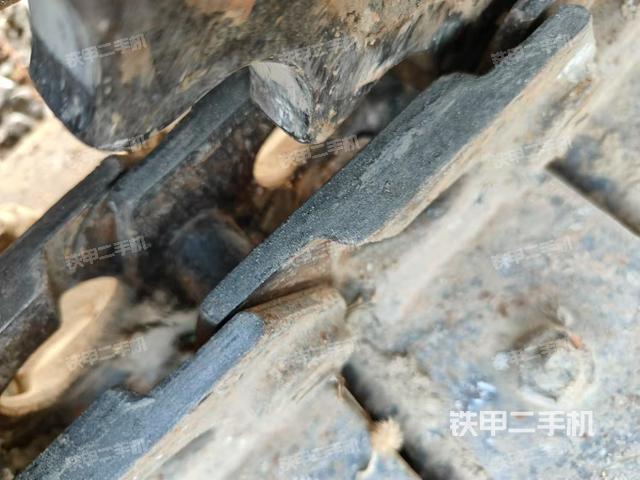 單側履帶整體（整機外觀）