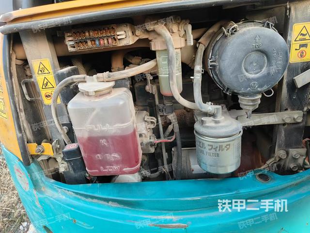 發(fā)動機整體俯視（整機外觀）