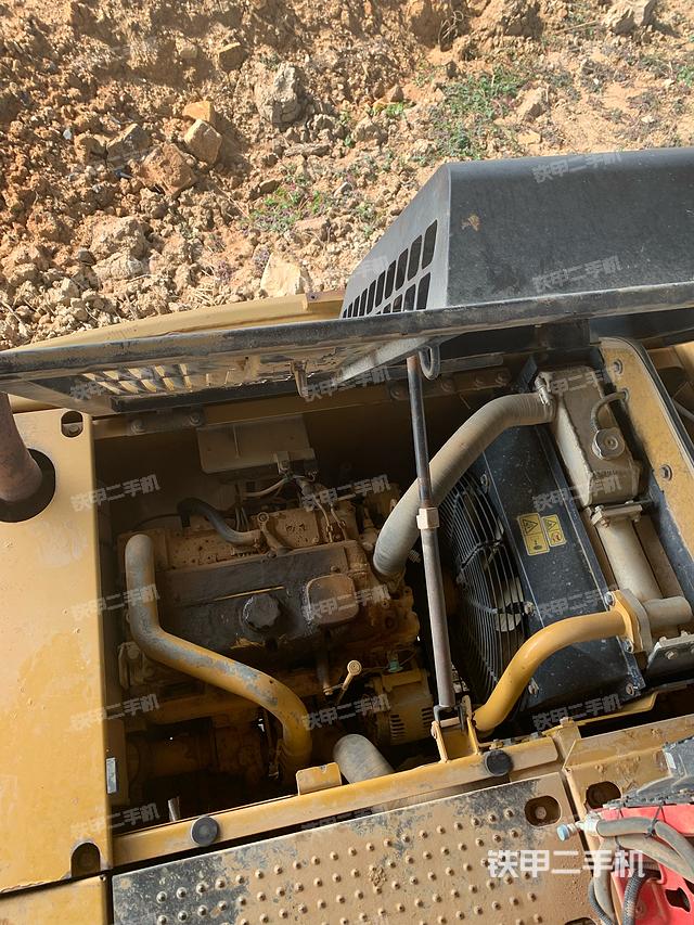 发动机整体俯视（整机外观）