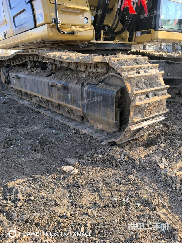 單側(cè)履帶整體（整機外觀）